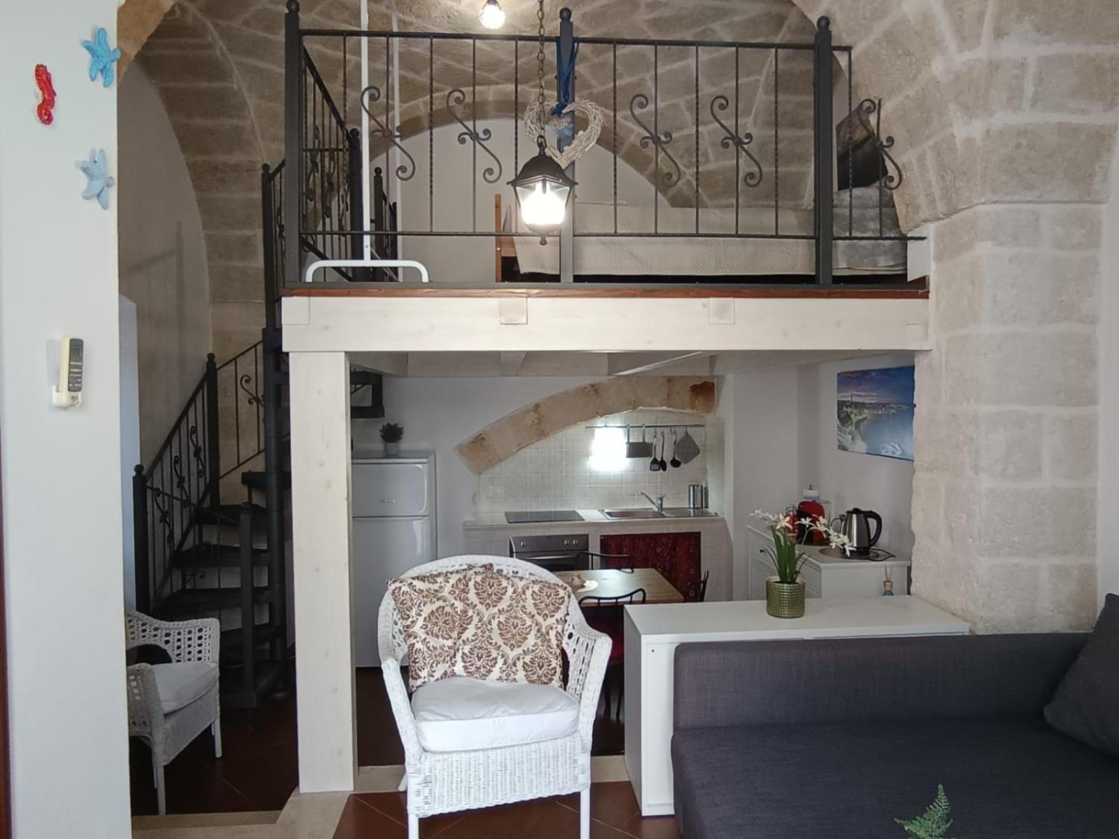 モノーポリ Loft Capozziヴィラ エクステリア 写真